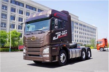 Remolque Tractor FAW 6×4 JH6 Usado