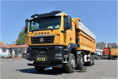 Camión volquete Sinotruk SITRAK 8×4 usado