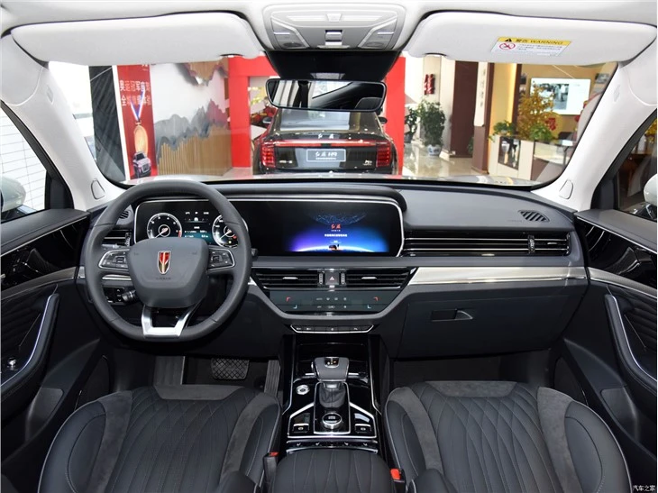 4-Wheel-Drive Petrol Car Hongqi HS5 Chinese Cheap Gasoline Vehicles 2.0T 224HP Hongqi HS5 Used Car