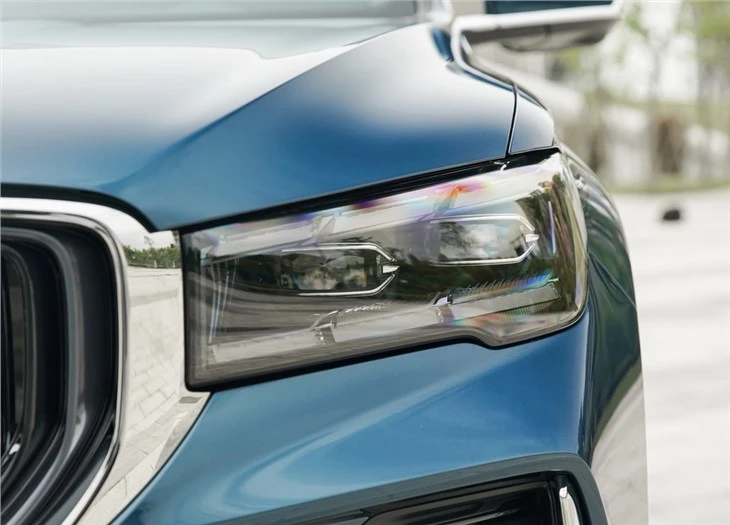 GEELY XingYue 2.0T 4WD SUV