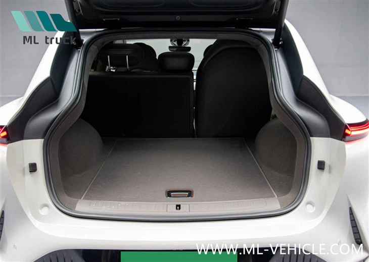 IM LS7 SUV EV