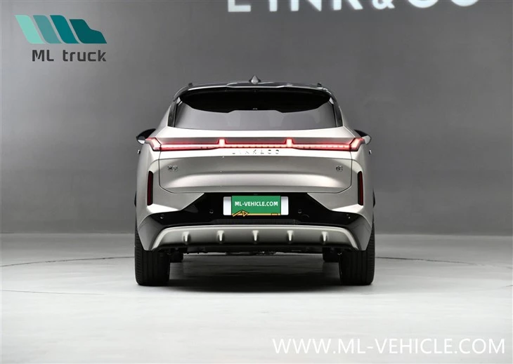Lynkco 08 EM-P