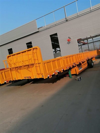 Semirremolque de barandilla estándar