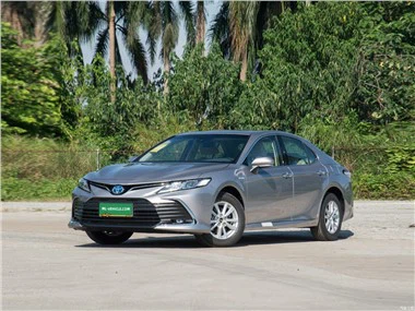 TOYOTA CAMRY 2.5HE
