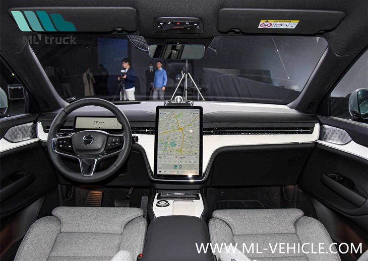 Volvo EX90