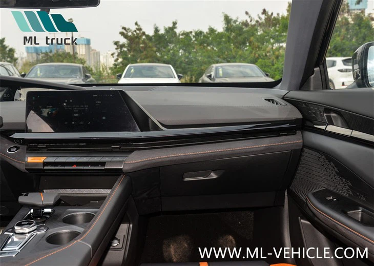 2024 ChangAn Uni-v Sedan