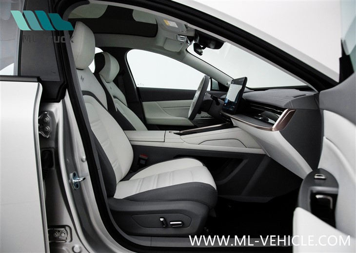 2024 Dongfeng Eπ 007 EV Sedan