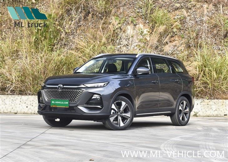 SUV ChangAn X7 Plus 2024
