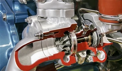 ¿El uso de turbocompresor aumenta la velocidad máxima de un coche?